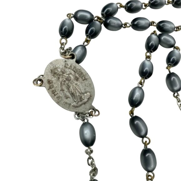 Italian Catholic Rosary Gray Beads Sacred Heart of Jesus Medallion Vintage 24" - Picture 4 of 12